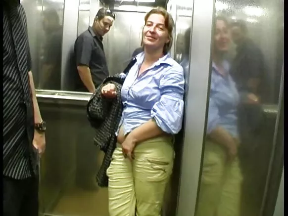 Gangbang pona Lola, gangbang mature a masturber français bbw.