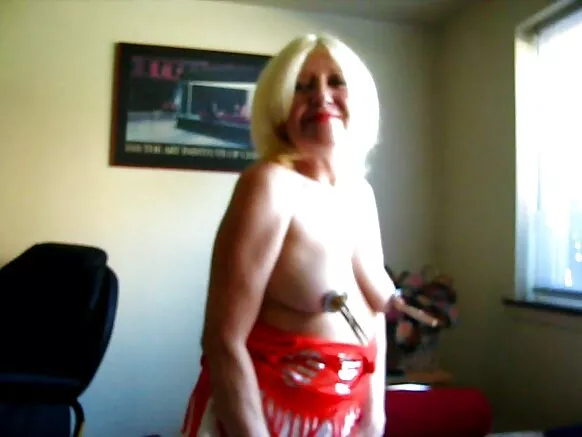Squirting nipples, sexy espagnol mature video porno, wolo mpe palata, na ba médailles mpe misisa.