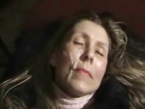Ba noko na bana ya basi xxx ba faciales pona maman.