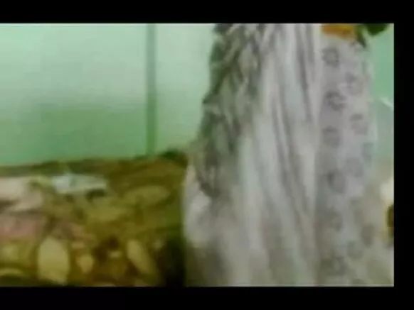 Aunty XXX Video ya Basi Ya Mikóló ya Inde du Nord Bazo Siba Maid Na Boss Na Bango.