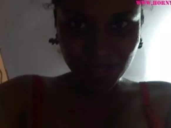 Video sexe indien ya star porno amateur mature espagnol asepelaka na Lily masturbation.