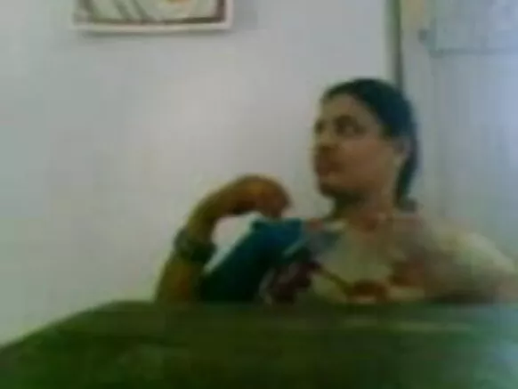 Mwasi ya ndako ya desi espagnol na mibu ntuku minei xxx india.