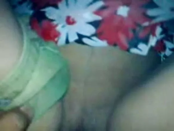 Desi maid asibi mabulu mibale ya ndako veteran makasi mpe moto na kolela.